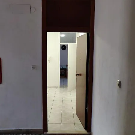 Linda Apartment Split